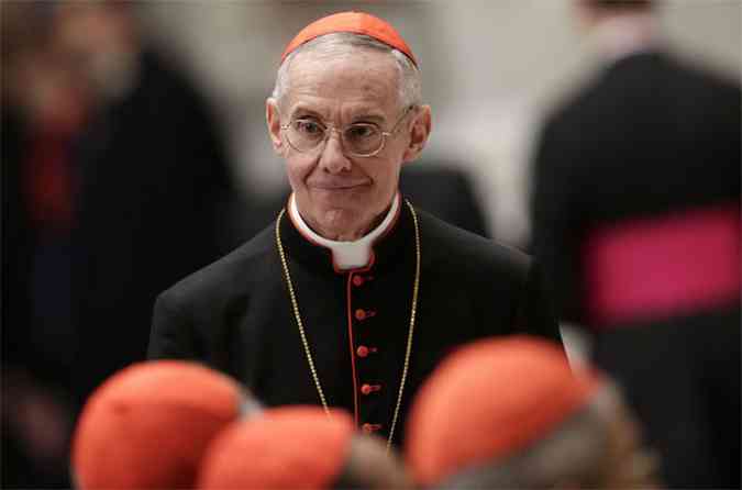 Cardeal protodicono francs Jean-Louis Tauran foi escolhido para anunciar o novo papa(foto: REUTERS/Max Rossi )
