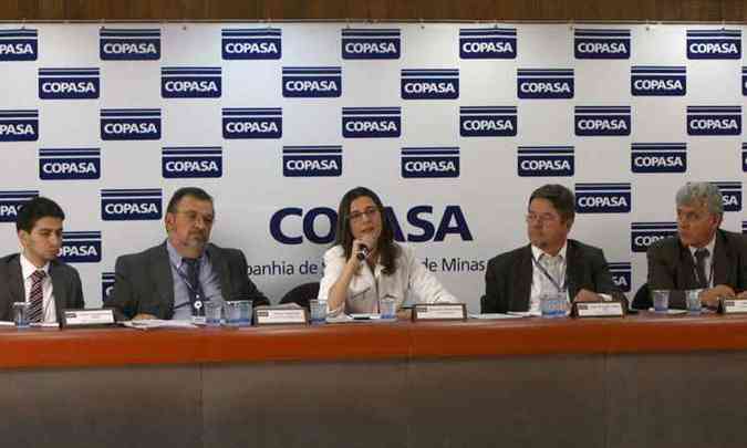 Copasa diz que a crise hdrica  'gravssima' em Campanrio, Urucnia e Par de Minas(foto: Rodrigo Clemente/EM/D.A Press)