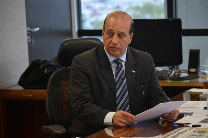 O ministro Augusto Nardes propôs um valor mínimo para a instauração dos processos de tomada de contas especial intermediário: R$ 100 mil(foto: Fabio Rodrigues Pozzebom/Agência Brasil) O ministro Augusto Nardes propôs um valor mínimo para a instauração dos processos de tomada de contas especial intermediário: R$ 100 mil(foto: Fabio Rodrigues Pozzebom/Agência Brasil)