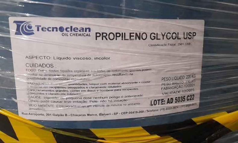Rtulo de propilenoglicol contaminado usado em fabricao de petiscos