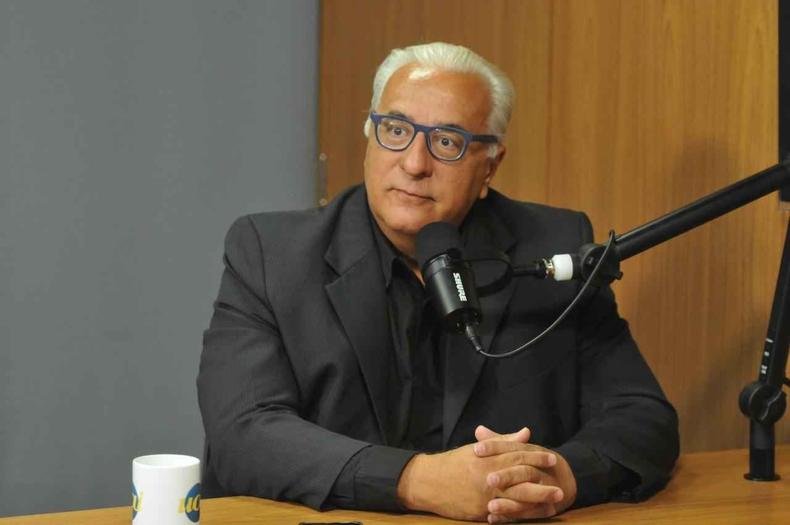 Carlini discute a 'intolerância religiosa' em podcast do Portal Uai