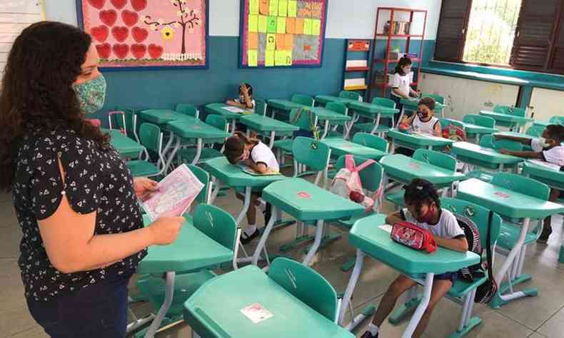 Escolas chegaram a funcionar em fevereiro(foto: Ricardo Cassiano/Prefeitura da Cidade do Rio de Janeiro)