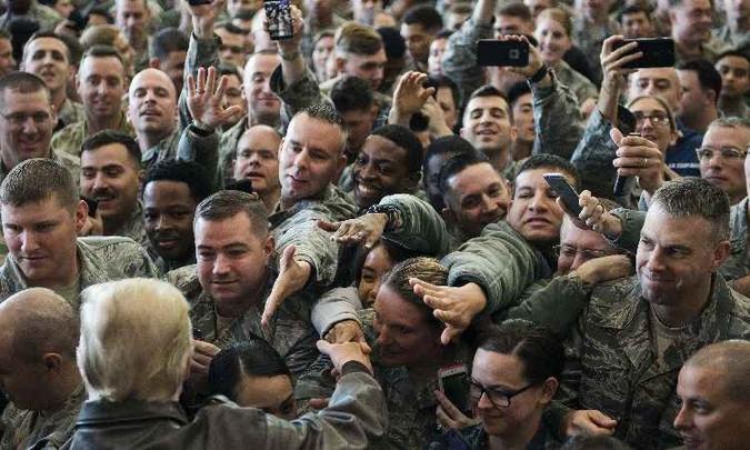 (foto: JIM WATSON / AFP) (foto: JIM WATSON / AFP)