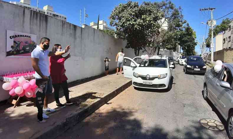 'Chrreata de fralda' no bairro Candelria, em Belo Horizonte(foto: Gladyston Rodrigues/EM/D.A. Press)