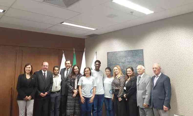 MRV assina convnio com o Tribunal de Justia de Minas Gerais (TJMG) para a contratao de jovens aprendizes(foto: MRV/Divulgao)