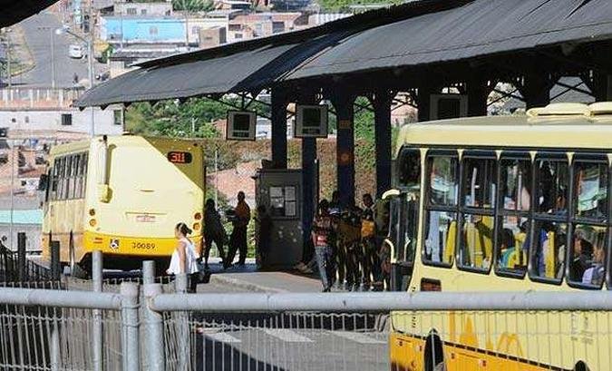 Os rodoviários atenderam a determinação do TRT e circularam normalmente nesta terça-feira(foto: Paulo Filgueiras/EM/D.A.Press) Os rodoviários atenderam a determinação do TRT e circularam normalmente nesta terça-feira(foto: Paulo Filgueiras/EM/D.A.Press)