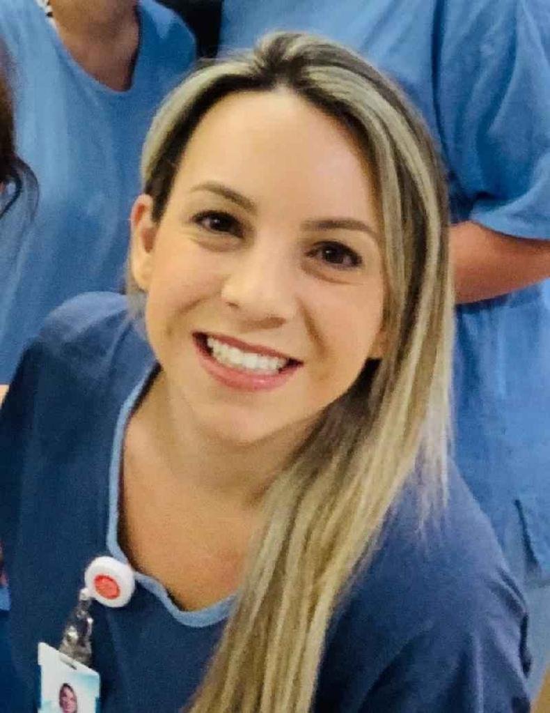 Enfermeira Natalia Balestra diz que profissionais de saúde curados da Covid-19 têm sido prioritariamente alocados para atender casos da doença no Hospital Sírio Libanês(foto: Arquivo Pessoal/Natalia Balestra ) Enfermeira Natalia Balestra diz que profissionais de saúde curados da Covid-19 têm sido prioritariamente alocados para atender casos da doença no Hospital Sírio Libanês(foto: Arquivo Pessoal/Natalia Balestra )
