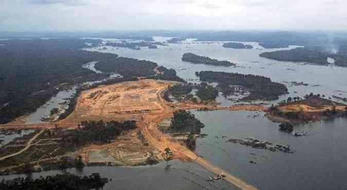 Altamira, no Par, recebeu um fluxo de 50 mil pessoas em poucos meses(foto: Reuters/Handout)