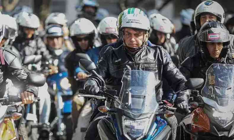 Bolsonaro em motociata