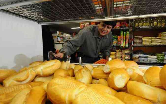 Marcos Antnio Mendes diz que o custo da alimentao pesa no bolso(foto: Marcos Vieira/EM/D.A Press)