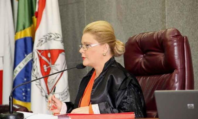 Adrienne Andrade chegou ao TCE em novembro de 2006(foto: Karina Camargos Coutinho/TCE/Divulgação) Adrienne Andrade chegou ao TCE em novembro de 2006(foto: Karina Camargos Coutinho/TCE/Divulgação)