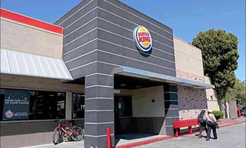 Por sua vez, o Burger King estreia no cardpio de todas as lojas dos EUA hambrguer vegetal(foto: Justin Sullivan/Getty Images/AFP)