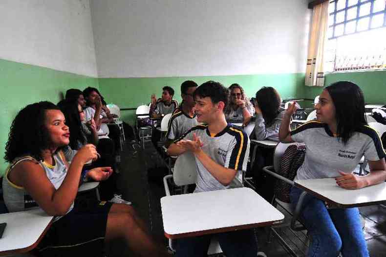 ndice de evaso escolar  um dos fatores que preocupam os especialistas(foto: Ramon Lisboa/EM/D.A Press)