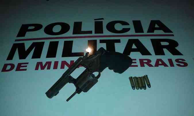 Assaltante estava armado com um revlver, calibre 38(foto: Polcia Militar/Divulgao)