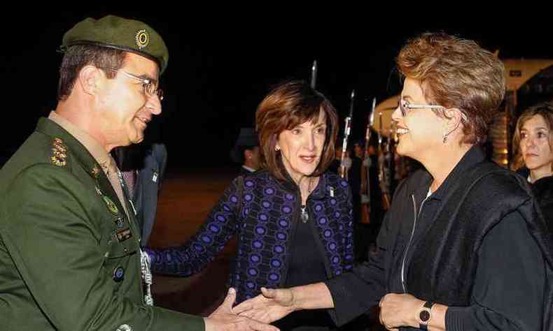 Dilma  recebida com honras militares na Colmbia(foto: Roberto Stuckert Filho/ PR)