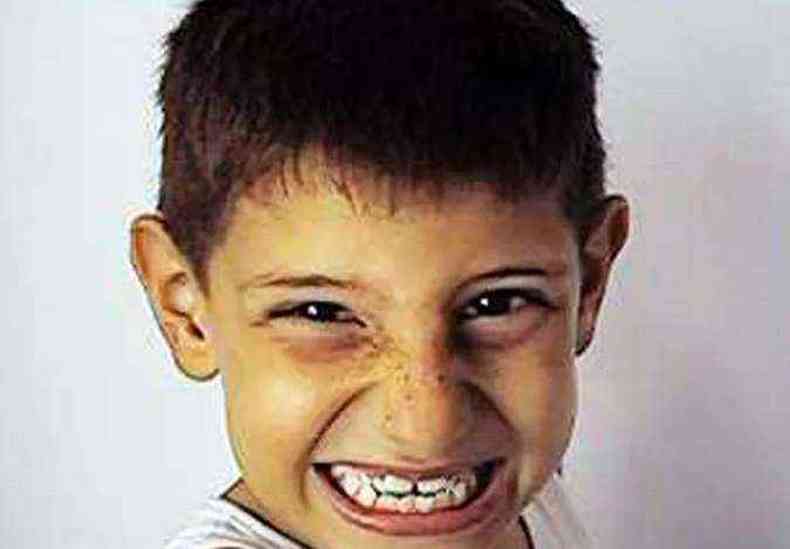 Paulo Pavesi tinha 10 anos quando foi hospitalizado aps cair do prdio onde morava(foto: lbum de famlia)