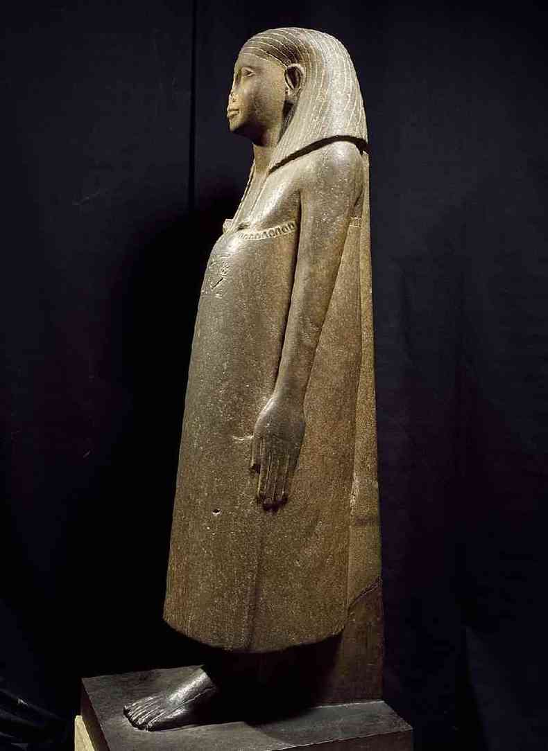 Esttua egpcia: imagem mostra que falta o nariz(foto: Getty Images)