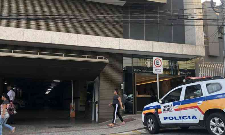 A clnica de esttica fica no stimo andar em um prdio no Centro de Divinpolis