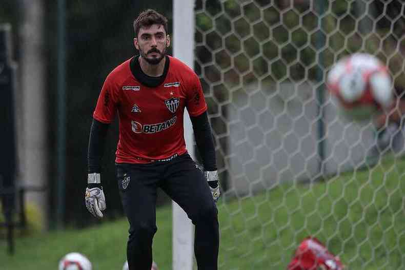 Rafael durante treinamento do Atltico na Cidade do Galo(foto: Pedro Souza/Atltico)