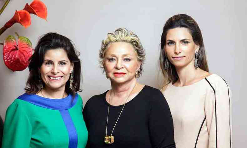 Tnia Fagundes, fundadora da Condotti, com as filhas Cludia e Danielle(foto: Estudio 77/divulgao)