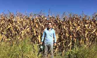 Pedro Pezutti  produtor de milho em Ibi, no Alto Paranaba (foto: Pedro Pezutti/Arquivo pessoal)