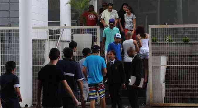 Associao aponta insatisfao de lojistas com queda no rendimento (foto: Tulio Santos/EM/D.A Press)
