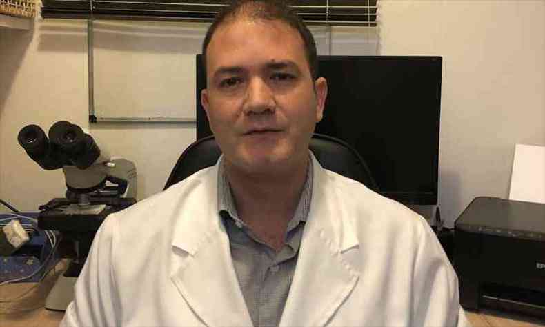Hematologista Gustavo Henrique Romani Magalhes, diz que a doao  segura, mesmo na pandemia(foto: Lusa Couto/Divulgao )