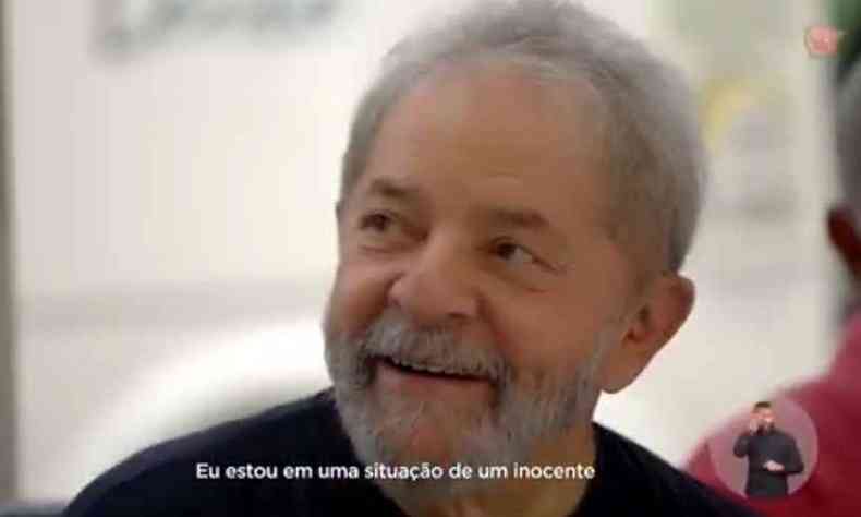 Lula falou rapidamente, apenas para dizer que est sendo julgado para no disputar a presidncia(foto: Reproduo)