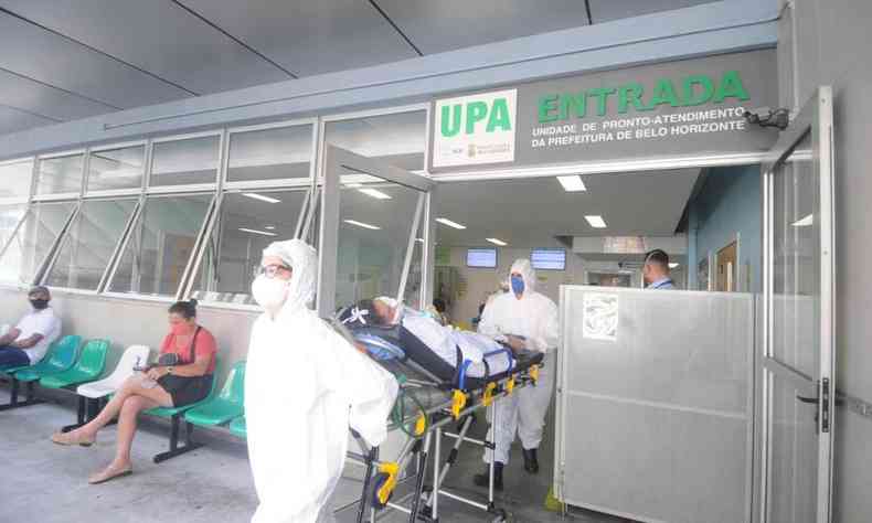 Movimento em Hospitais e UPAS na capital mineira(foto: Leandro Couri/EM/D.A Press)