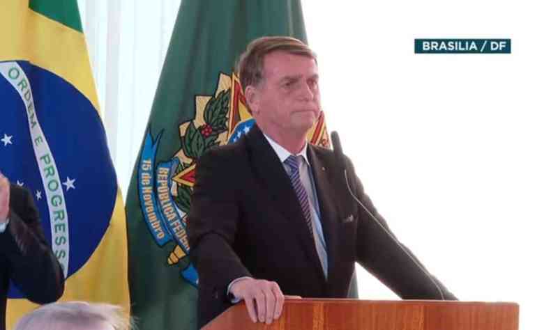 Bolsonaro em reunio com ebaixadores