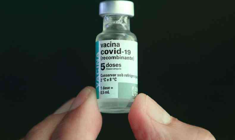 frasco de vacina contra a covid-19