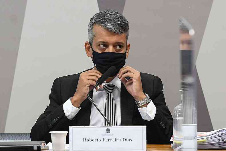Ex-diretor do Departamento de Logstica do Ministrio da Sade, Roberto Ferreira Dias (foto: Marcos Oliveira/Agncia Senado)