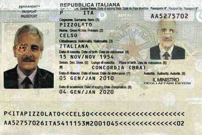 Passaporte falso usado por Pizzolato para fugir: documento estava no nome do irmo dele, j morto (foto: Reproduo/INterpol)