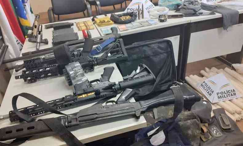 Mato-grossense é presa com arsenal de armas e munições - Correio
