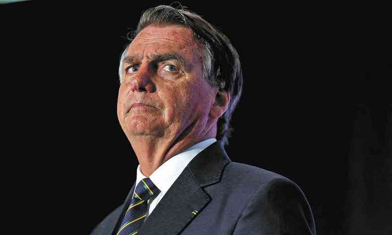 Jair Bolsonaro foi vacinado sim contra COVID, apesar de ter ficado negado durante o mandato