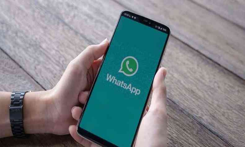 Logo do Whatsapp no celular