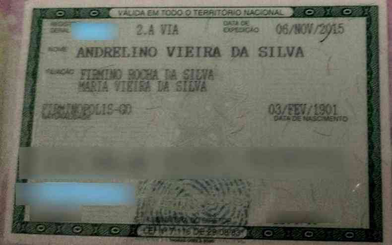 Imagem do verso da carteira de identidade de Andrelino Vieira da Silva
