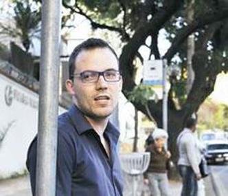 Espera de 20 minutos no ponto irritou o portugu�s Frederico Martins(foto: Juarez Rodrigues/EM/D.A Press)