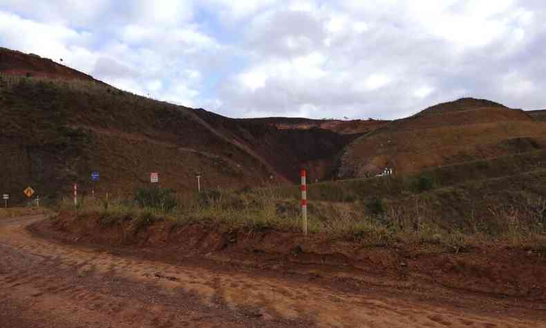 Imagens da serra do Curral