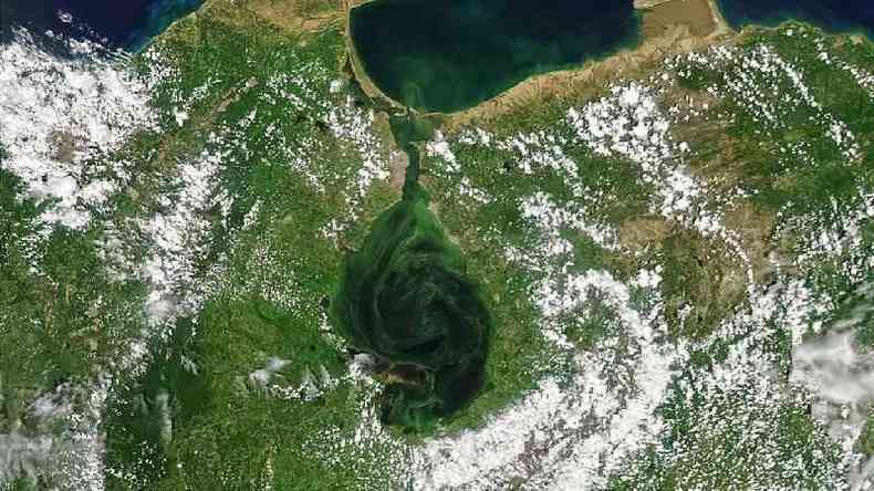 Imagens de satélite do Lago Maracaibo