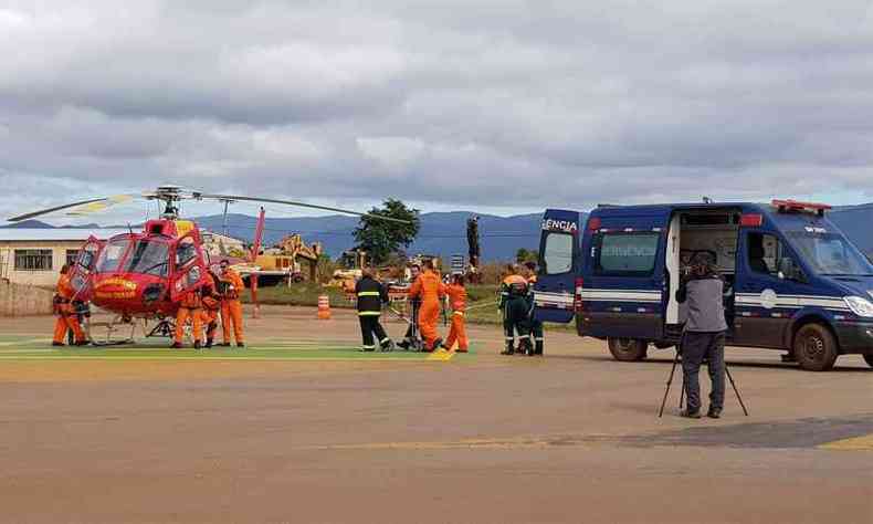 Bombeiros participaram da simulao de resgate em Baro de Cocais(foto: Corpo de Bombeiros/Divulgao)