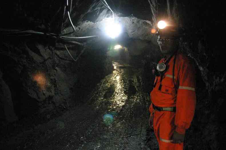 Mineração na Mina Velha