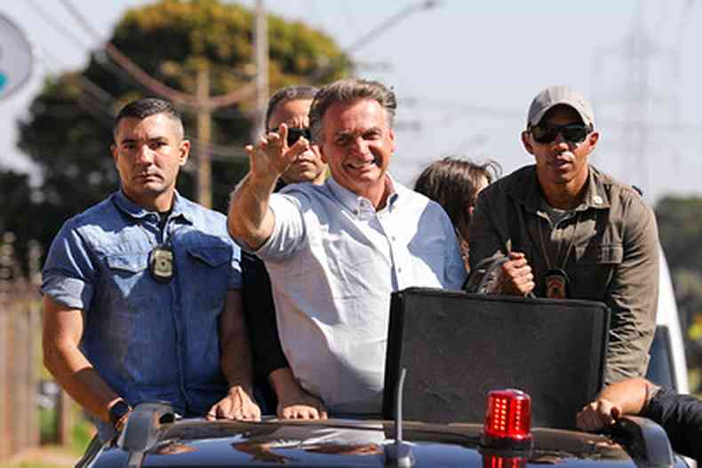 Presidente da República Jair Bolsonaro participa da motociata