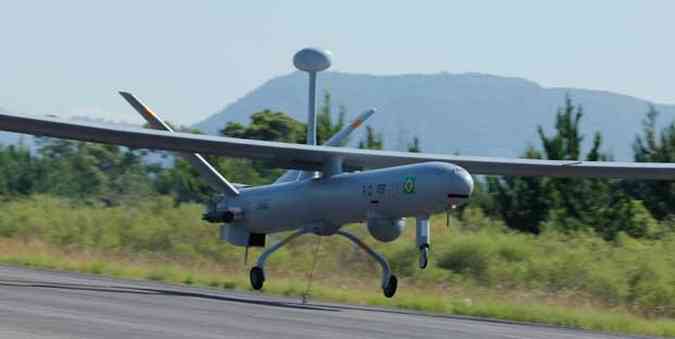 As novas aeronaves tm melhorias em relao ao sistema de imagens e radar das anteriores(foto: Cabo Vincius Santos / Agncia Fora Area)