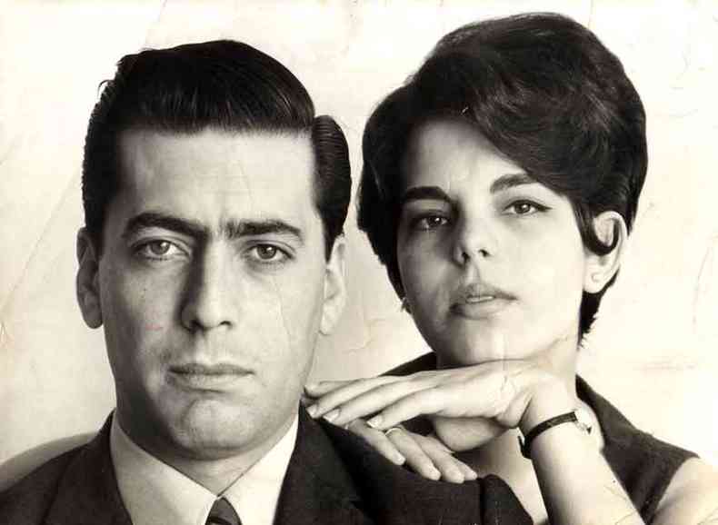 Mario Vargas Llosa e Patricia, piv do nocaute, em foto de 1967(foto: AFP/Arquivo Vargas Llosa - 1967)