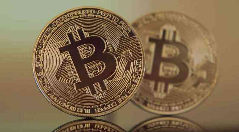 Para especialistas, o bitcoin  uma moeda virtual para quem est preparado para enfrentar fortes variaes(foto: Pixabay)