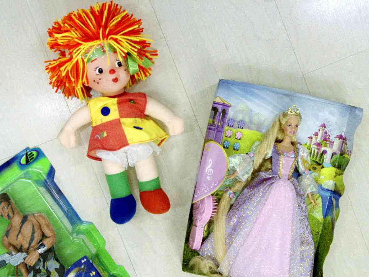 Preços baixos em Jogos de Carta Antigos da Barbie