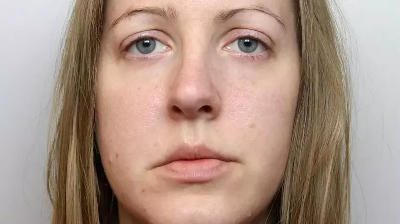 Uma imagem de folheto divulgada pela fora policial de Cheshire Constabulary em Manchester em 17 de agosto de 2023 mostra a fotografia da custdia de novembro de 2020 da enfermeira Lucy Letby. Imagem: -/AFP... - Veja mais em https://noticias.uol.com.br/internacional/ultimas-noticias/2023/09/25/enfermeira-matou-bebes-inglaterra-novo-julgamento.htm?cmpid=copiaecola