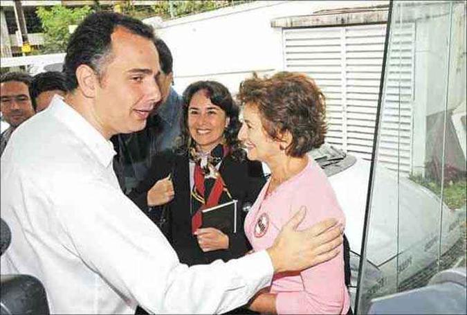Terceiro colocado, peemedebista voltou a atacar o candidato Kalil (foto: Jair Amaral/EM/D.A Press) Terceiro colocado, peemedebista voltou a atacar o candidato Kalil (foto: Jair Amaral/EM/D.A Press)