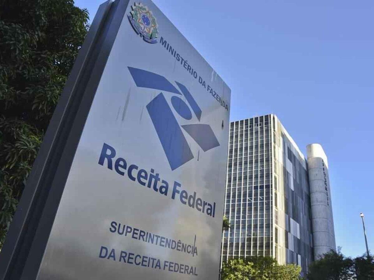 Concurso: Receita Federal publica edital com salário de até R$ 21 mil |  Emprego